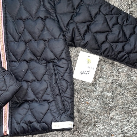 💗Navy puffer coat with quilted heart pattern - Picture 2 of 5